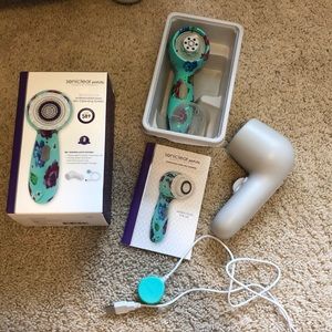 • Michael Todd Soniclear Petite •